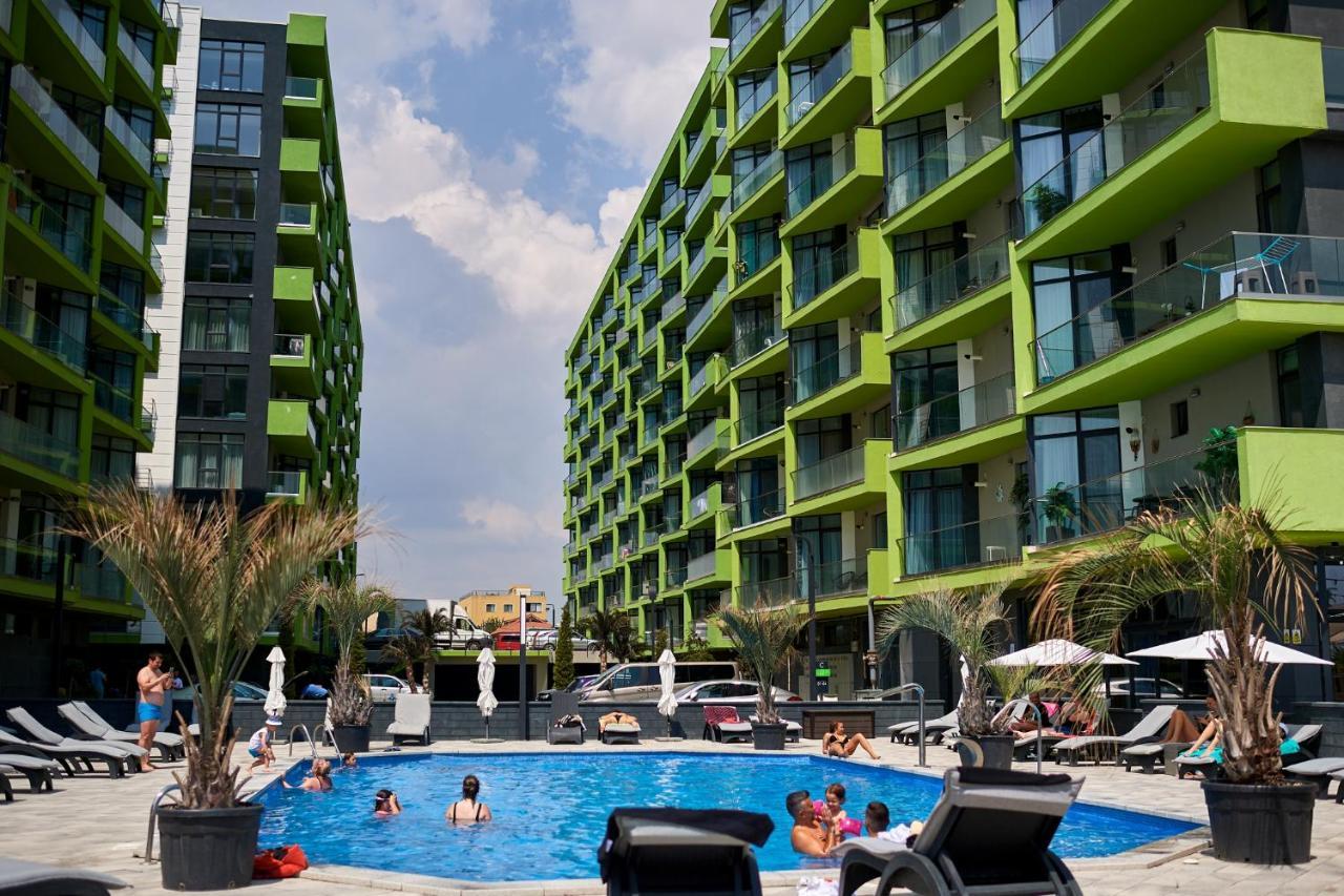 Royale Sundance Studio 7 Beach Spa & Pool Mamaia Nord Exterior foto