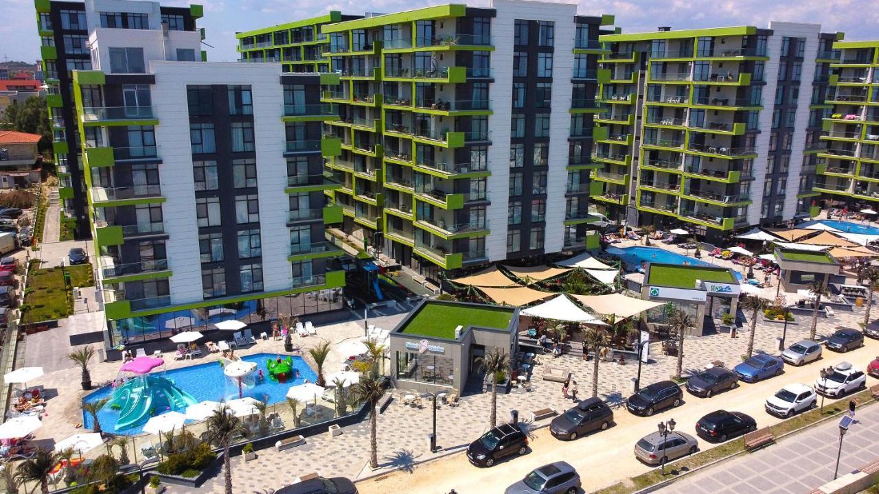 Royale Sundance Studio 7 Beach Spa & Pool Mamaia Nord Exterior foto